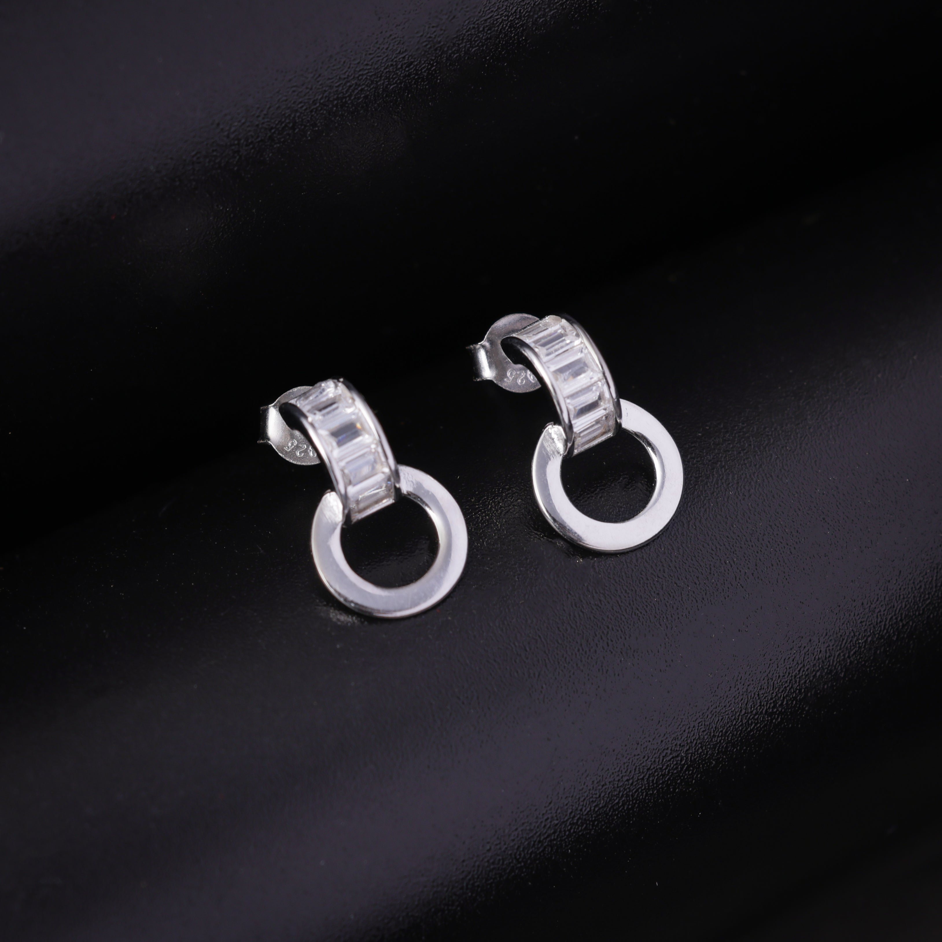 Chic Mini Hoop Studs