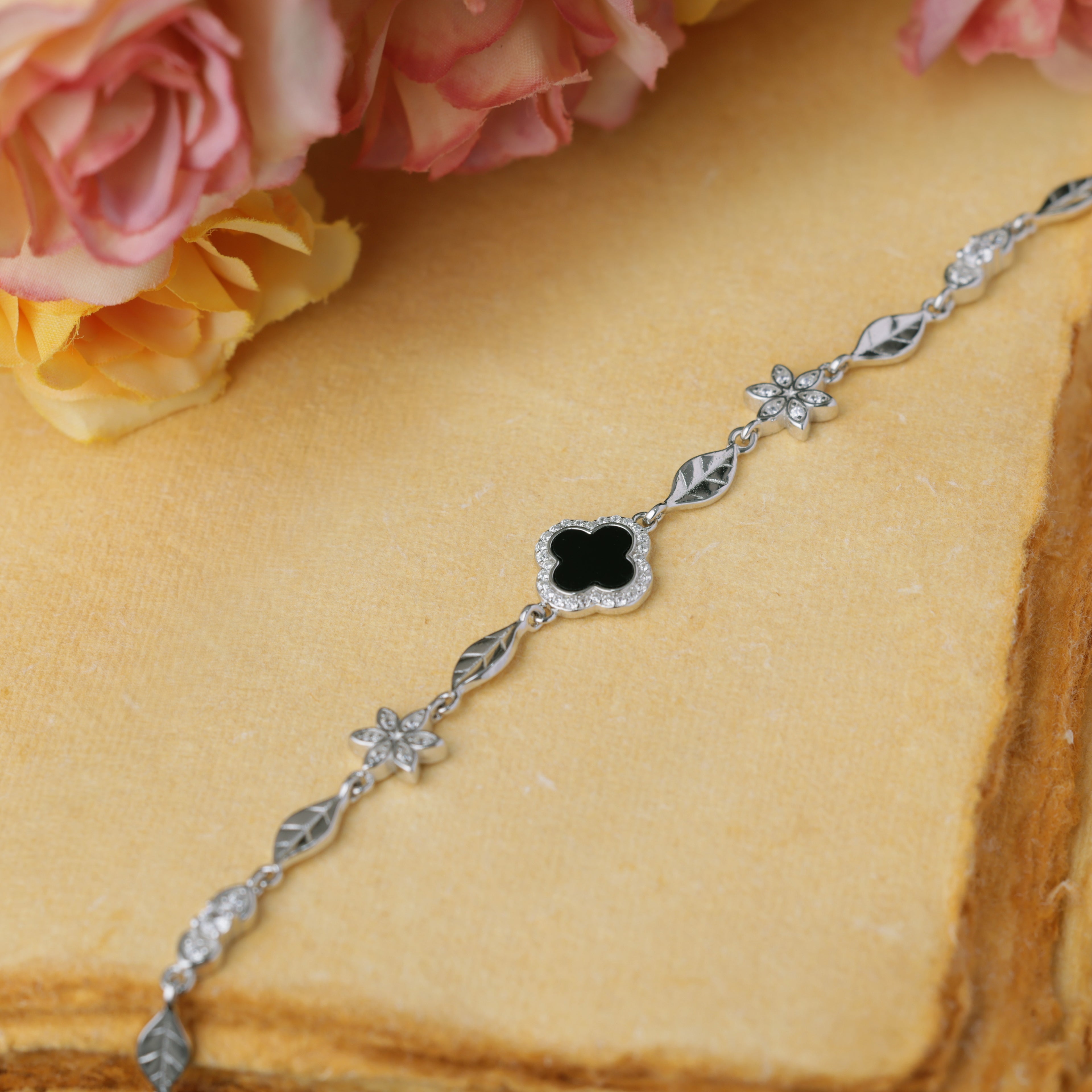 Dual-Tone Leaf & Clover Bracelet