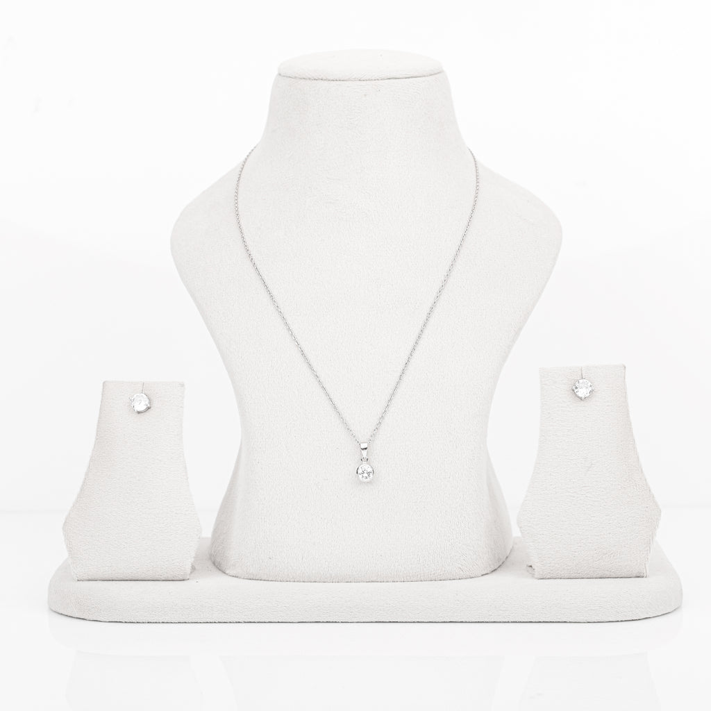 Classic Solitaire Pendant Necklace