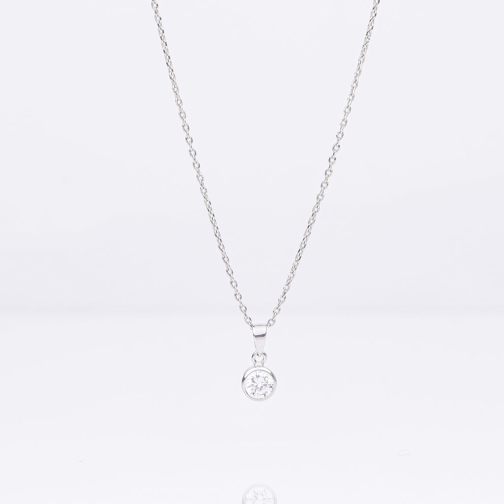 Classic Solitaire Pendant Necklace