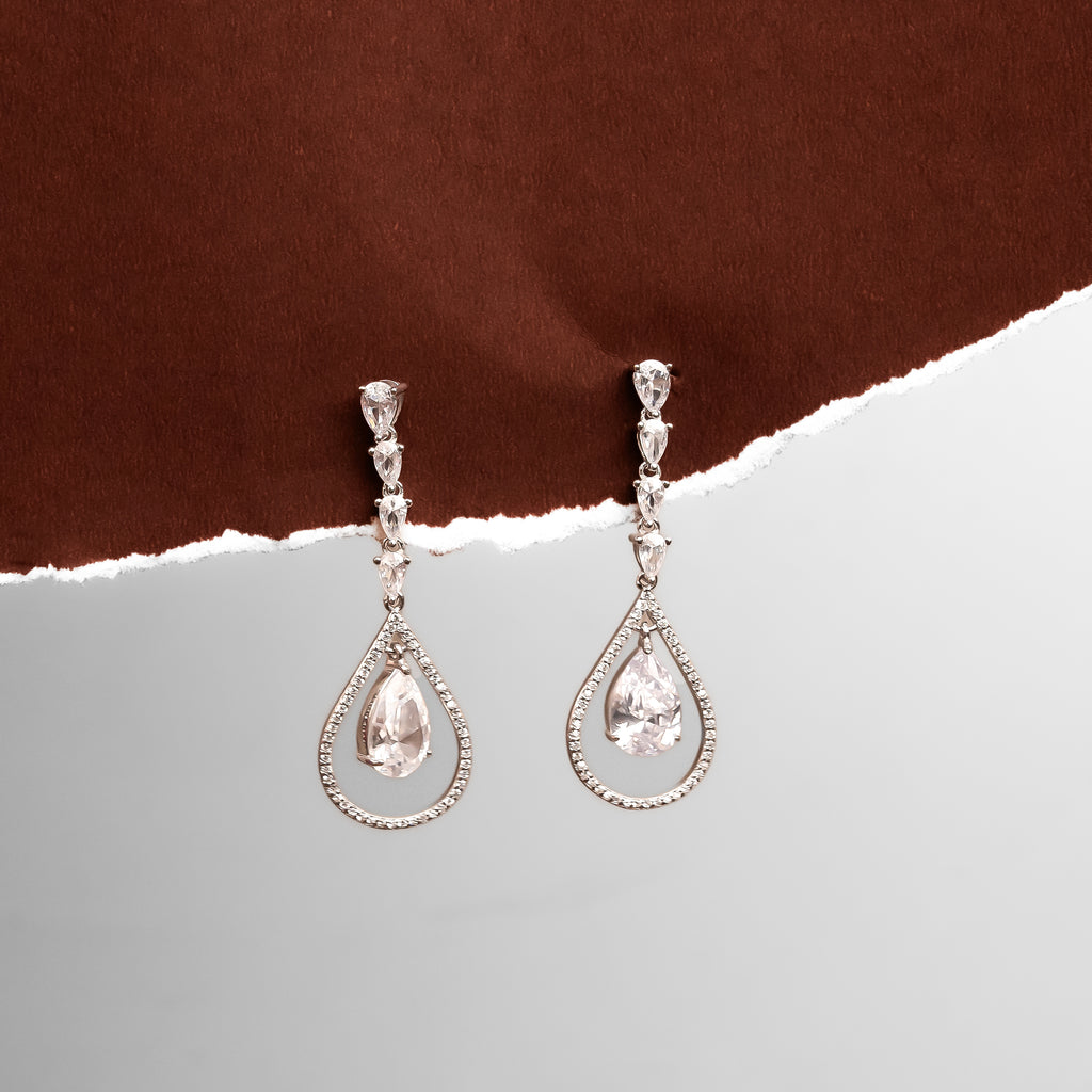 Linear Pear Drops