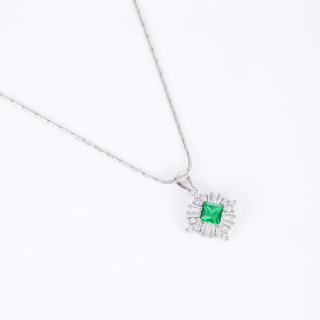 Emerald Radiance Pendant Necklace