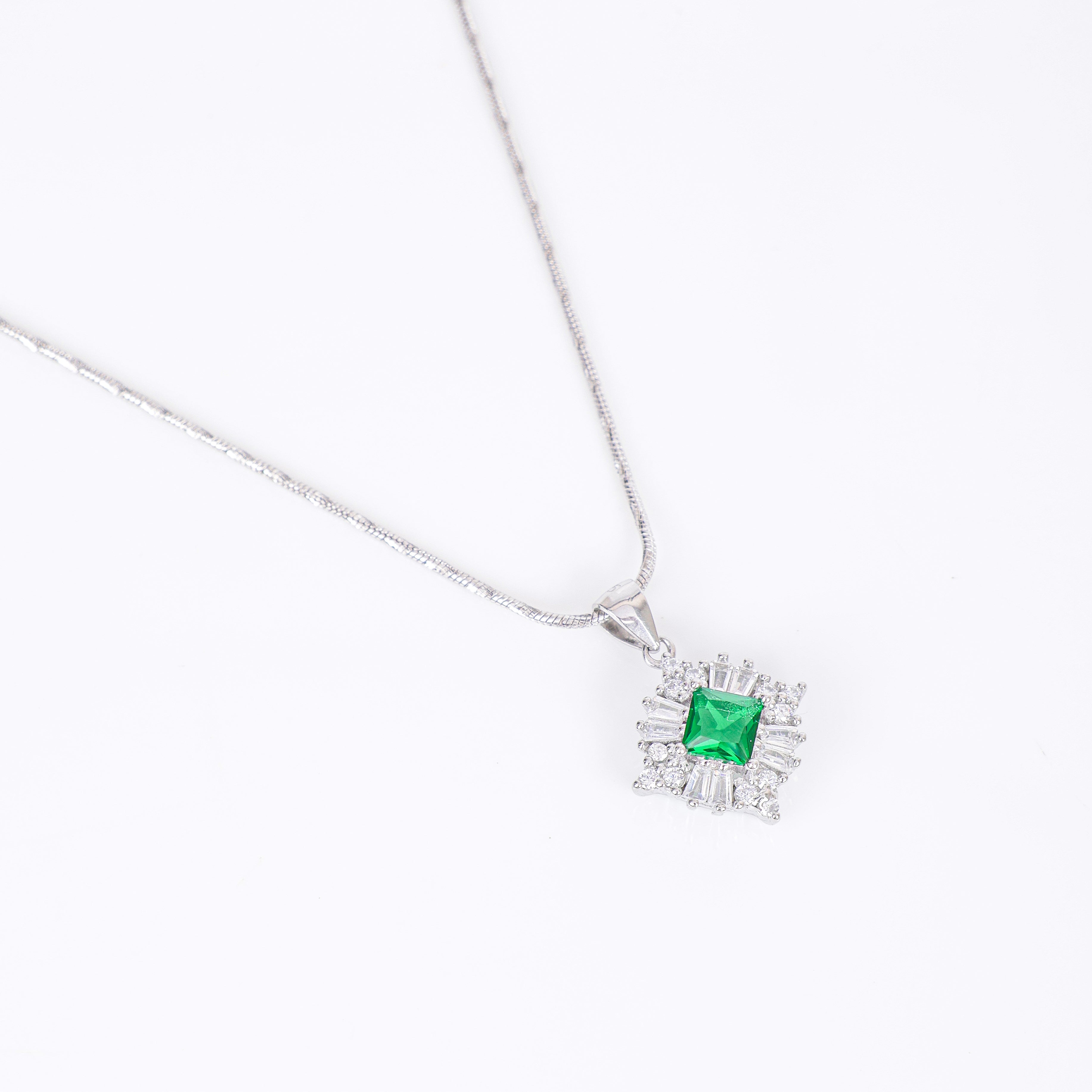 Emerald Radiance Pendant Necklace