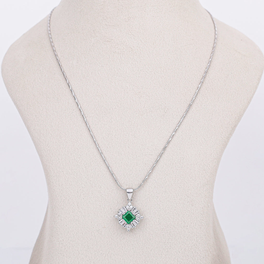 Emerald Radiance Pendant Necklace